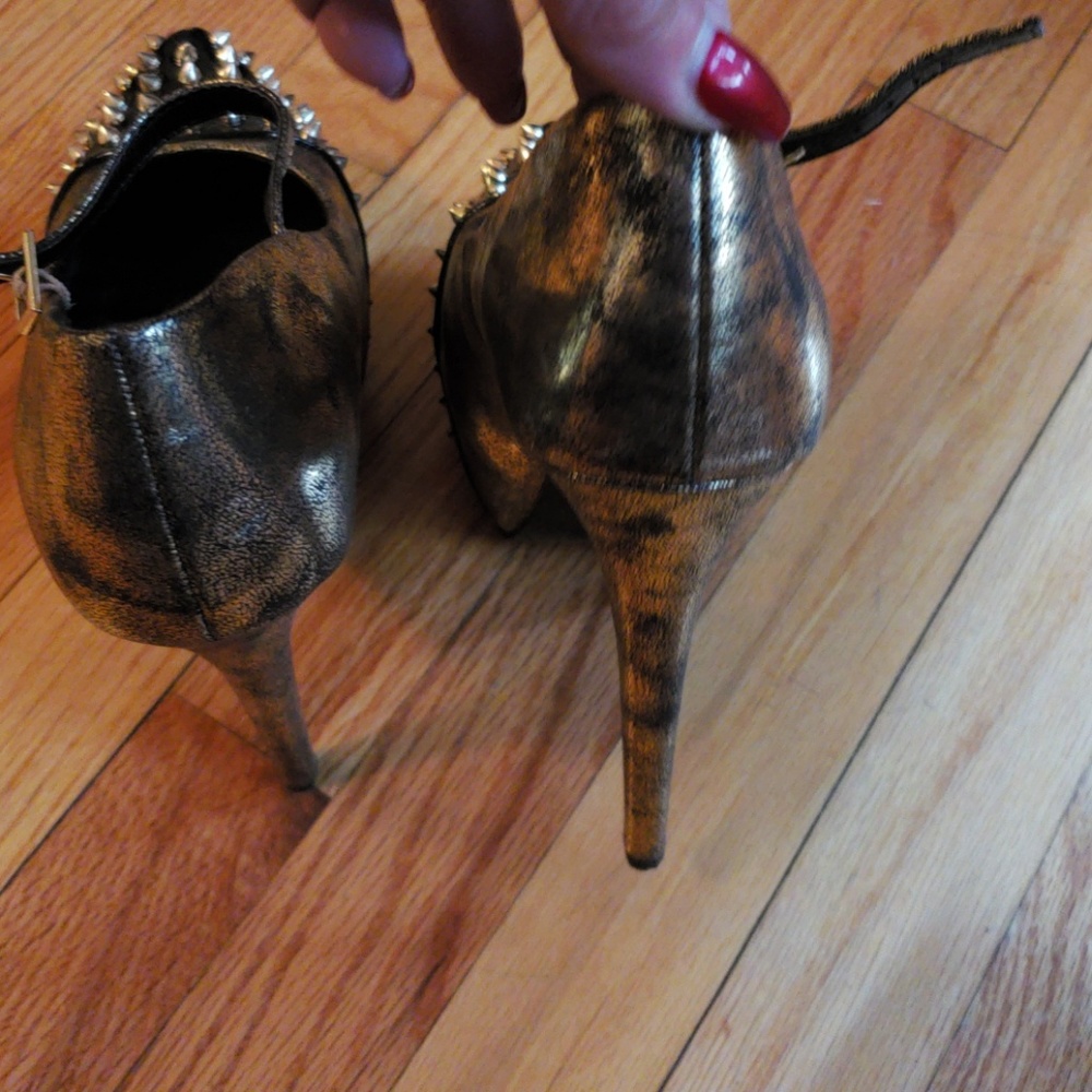 Womens heels 🔥🔥 - Picture 4 of 4